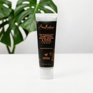 Shea Moisture Clarifying Facial Scrub w/ Tamarind Extract and TeaTree Oil - 4oz